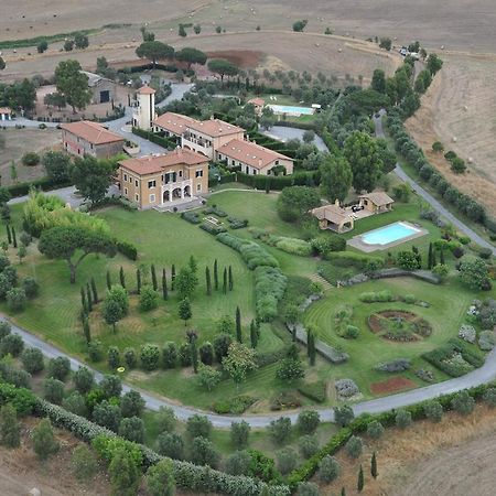 Casale Di Tormaggiore Villa And Country Suites 포메지아 외부 사진