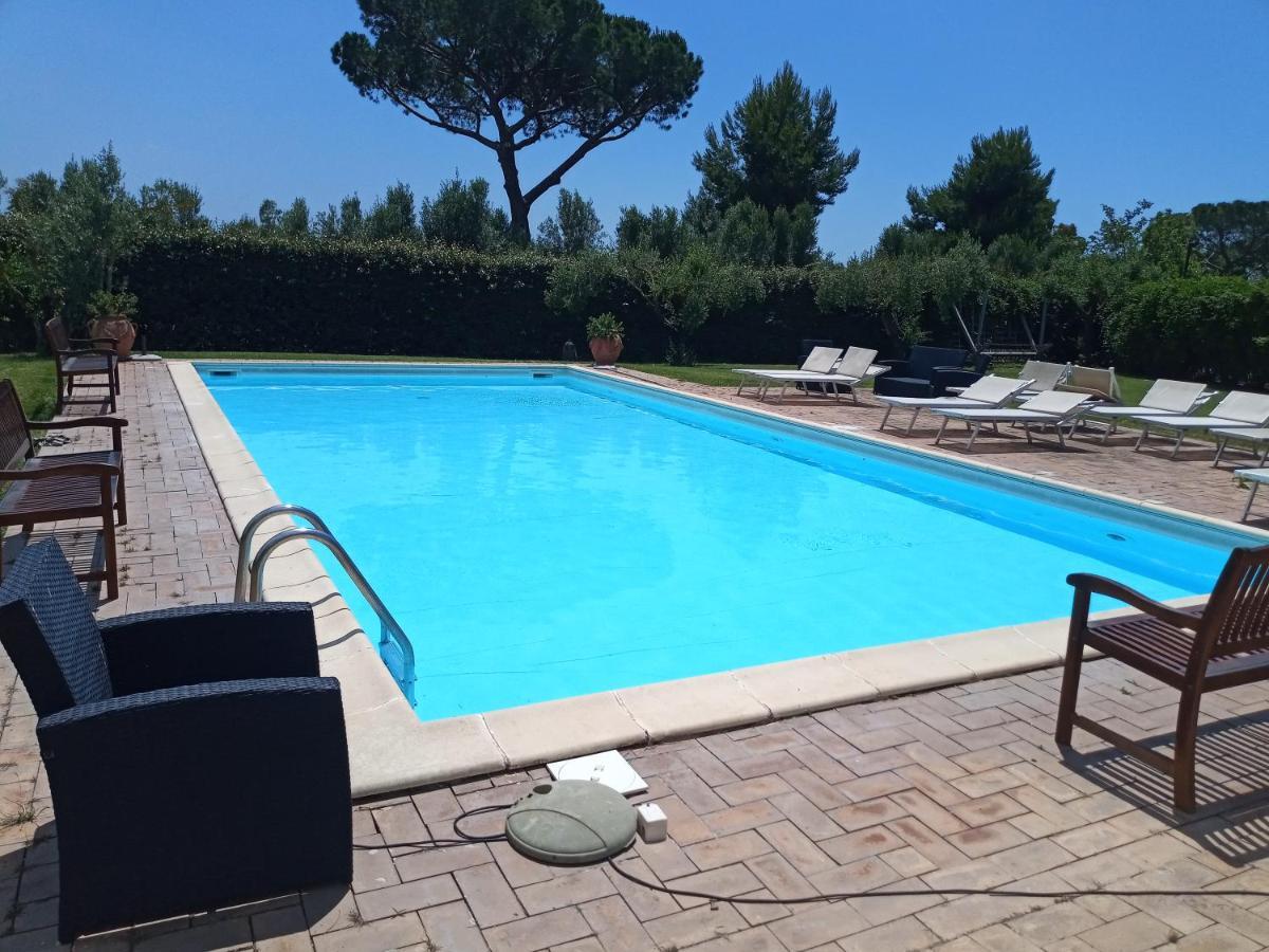 Casale Di Tormaggiore Villa And Country Suites 포메지아 외부 사진