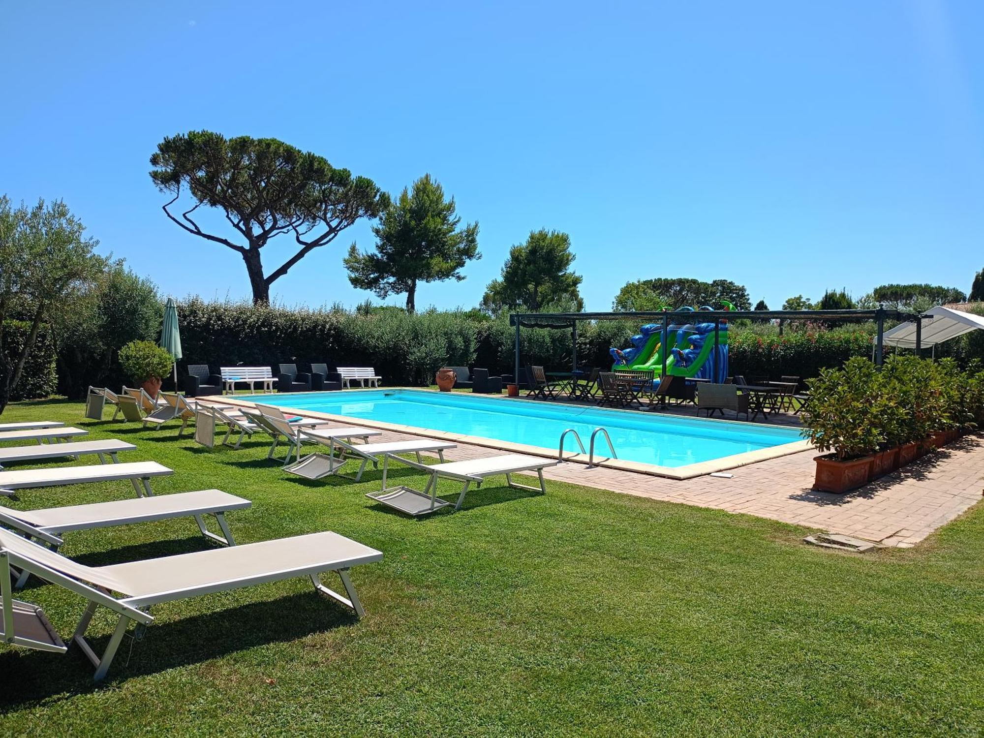 Casale Di Tormaggiore Villa And Country Suites 포메지아 외부 사진