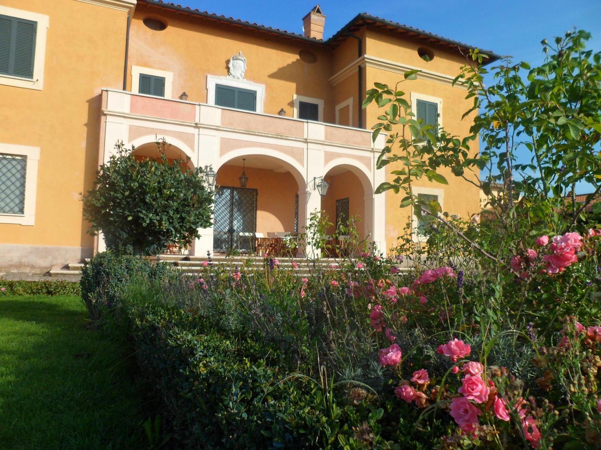 Casale Di Tormaggiore Villa And Country Suites 포메지아 외부 사진