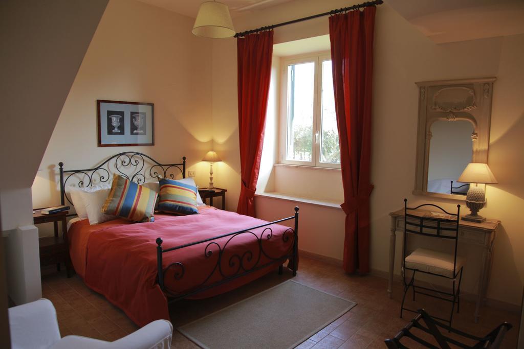 Casale Di Tormaggiore Villa And Country Suites 포메지아 외부 사진