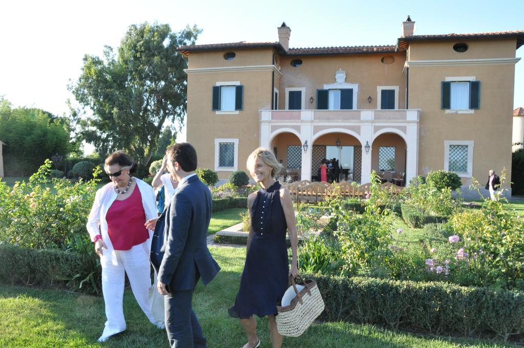 Casale Di Tormaggiore Villa And Country Suites 포메지아 외부 사진