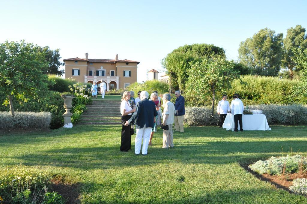 Casale Di Tormaggiore Villa And Country Suites 포메지아 외부 사진